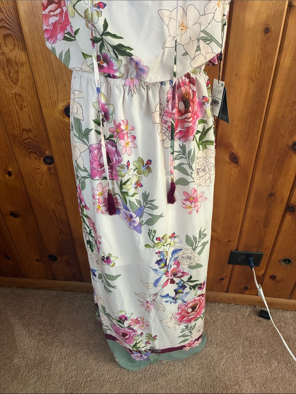 Adrianna Papell Cream Maxi Dress with Pink & Purple Floral Print size 8 NWT - Picture 4 of 9